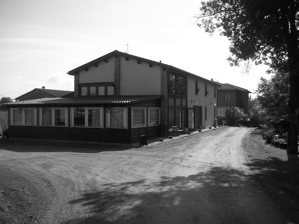 Agriturismo La Marletta Imola Exterior foto